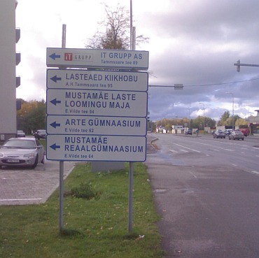 liiklusmärk suunaviit Liiklusmärk suunaviit silt